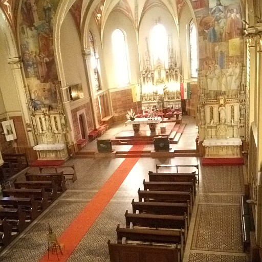 Nyitvatartás